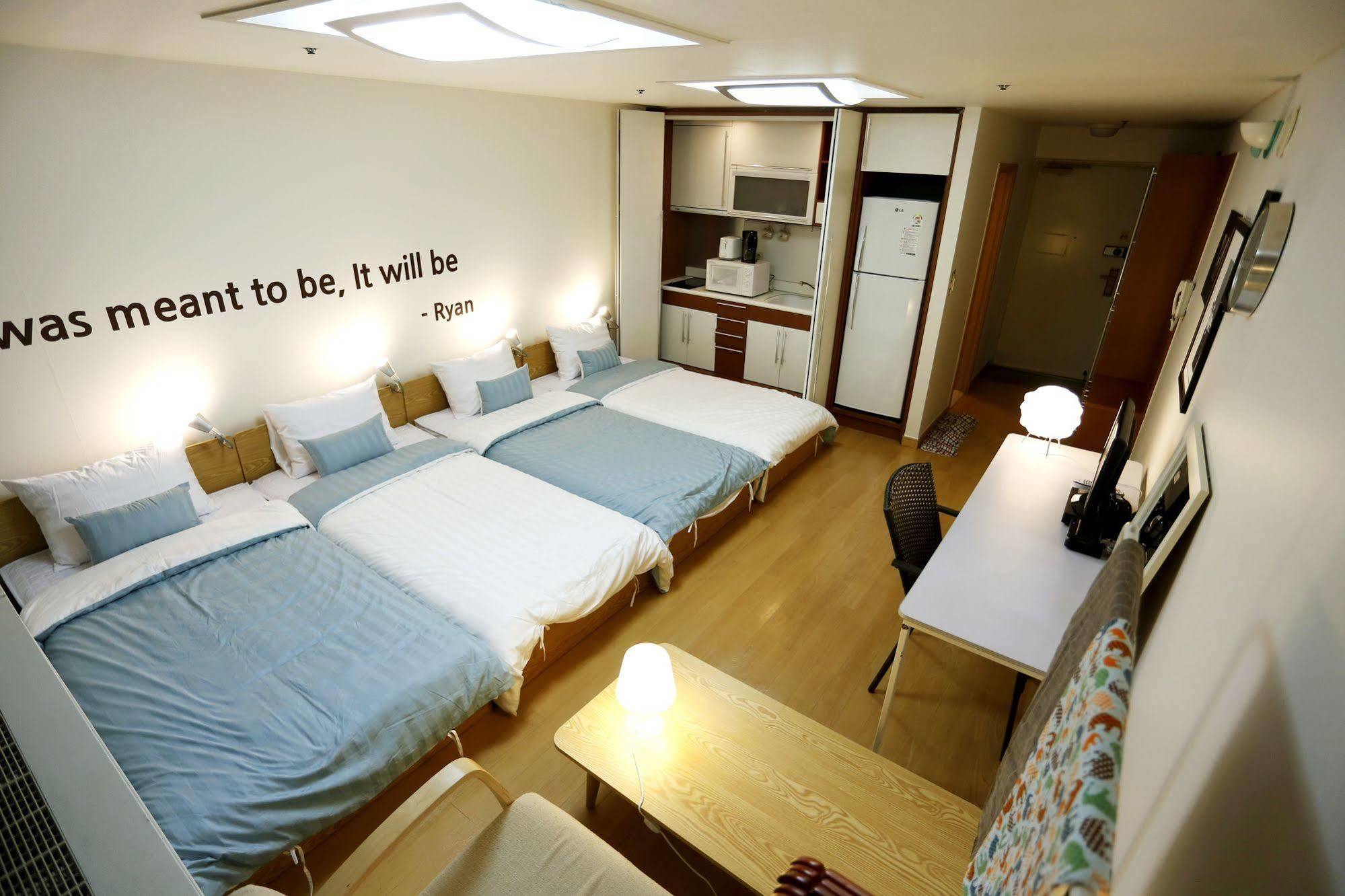 Swanhouse Hotel Seoul Bagian luar foto